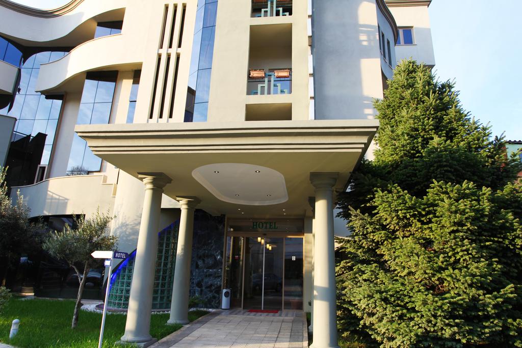 Hotel Green Tiranë